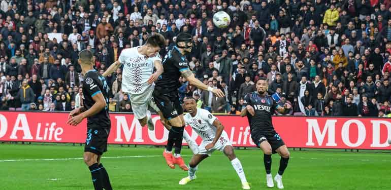 A. Hatayspor altın değerinde 3 puan aldı