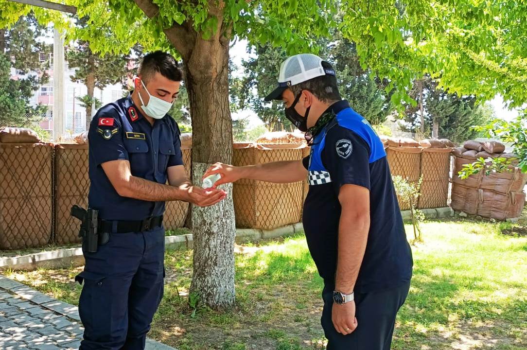 HBB ZABITALARI RAMAZAN BAYRAMI?NDA EMNİYET GÜÇLERİNİ UNUTMADI