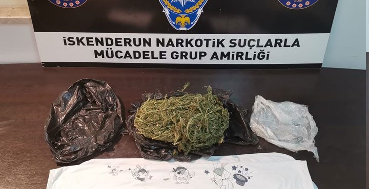 ŞÜPHE ÜZERİNE DURDURULAN ARAÇTAN 850 GRAM ERSAR ÇIKTI